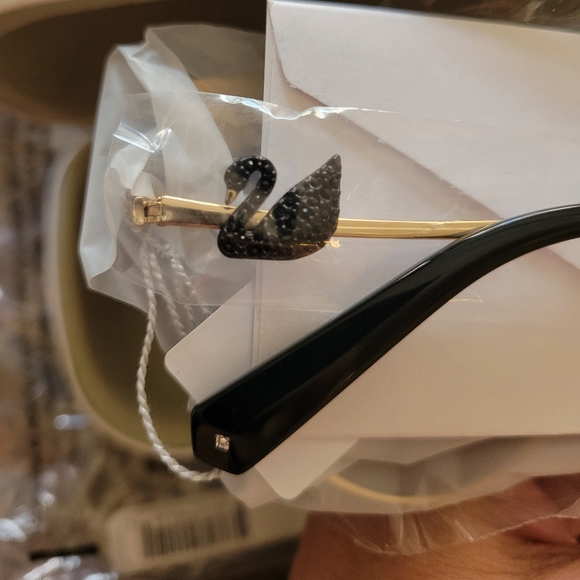 Swarovski Black Swan Sunglasses 1310 - Picture 7 of 7